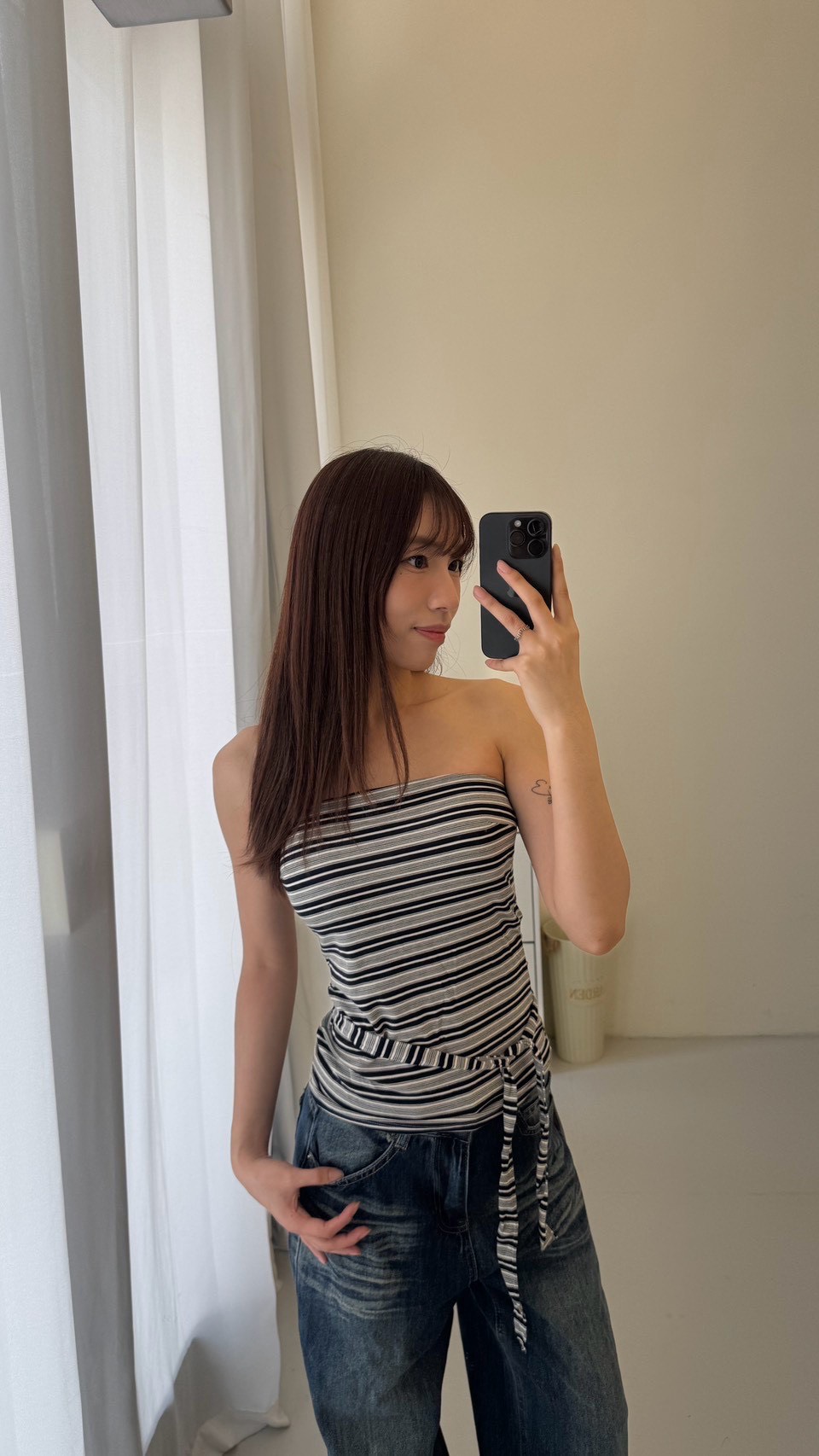 掛脖線條抹胸(附Bra)